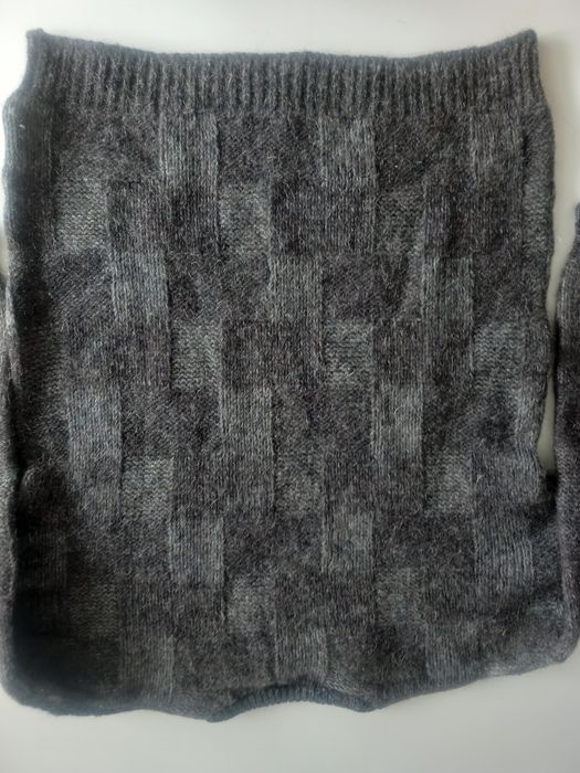 sweter męski wełniany