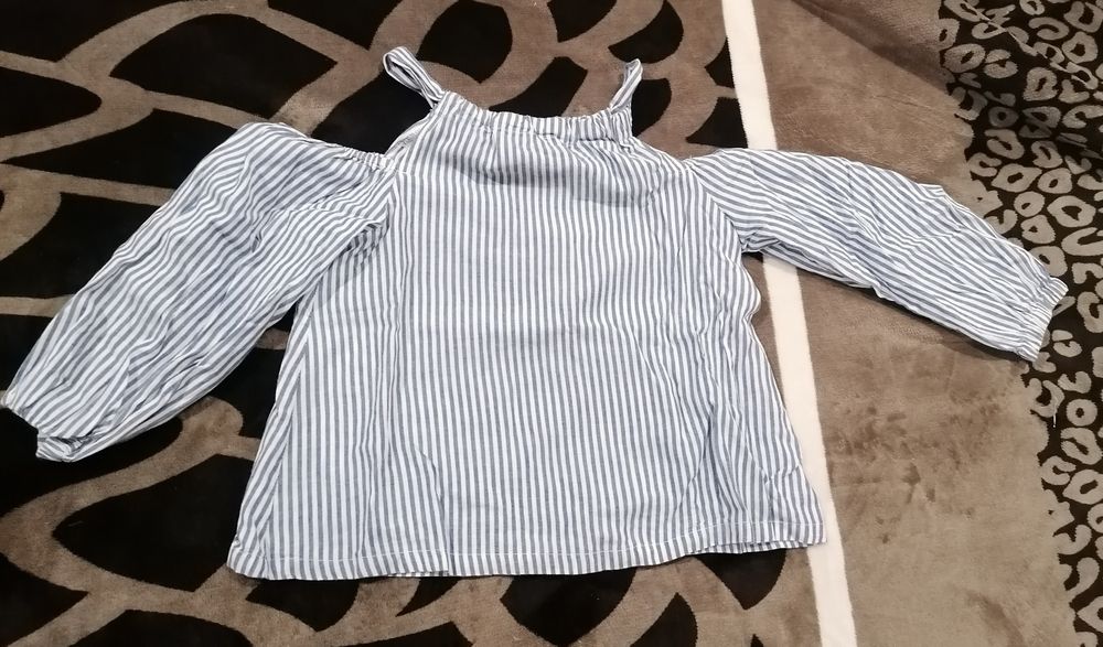 Roupa de criança (menina)