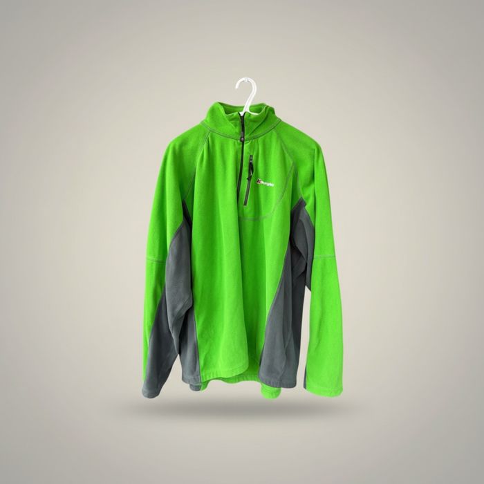 Berghaus фліска в бездоганному стані!