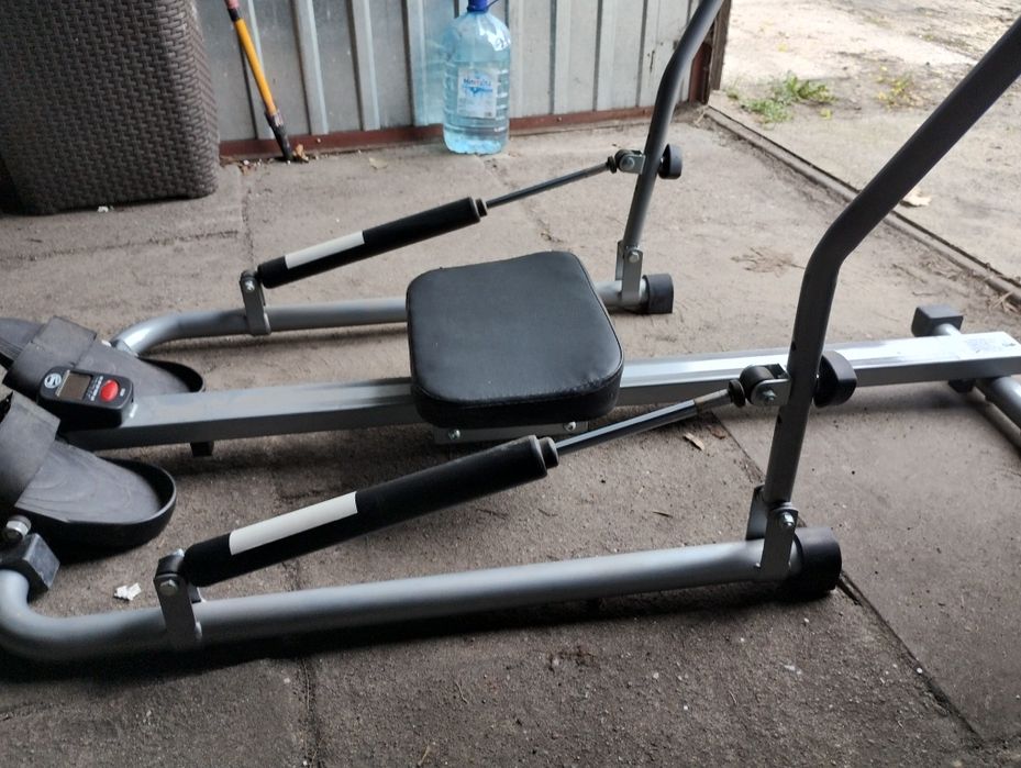 Wioślarz przyrząd do ćwiczeń