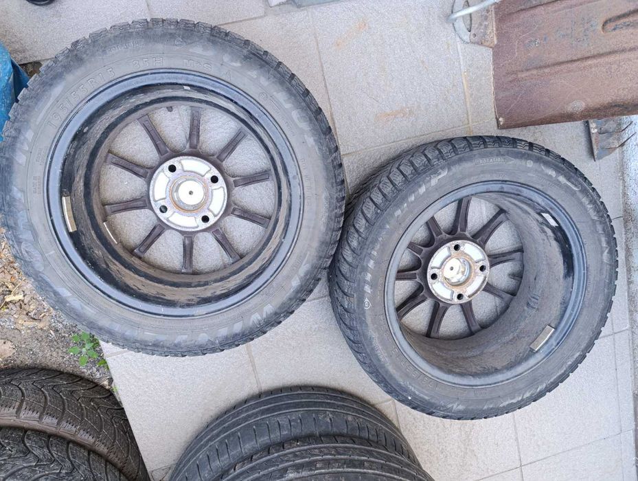 Продам ДВА диски Mitsubishi Colt 195/55/R15