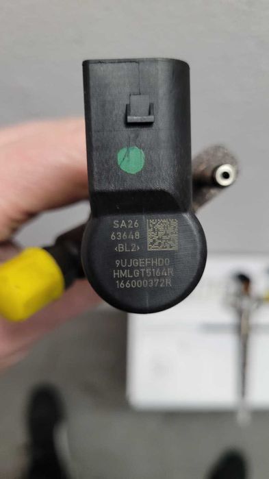 Wtrysk Ranult Master bi-turbo 165 km  166.000372R