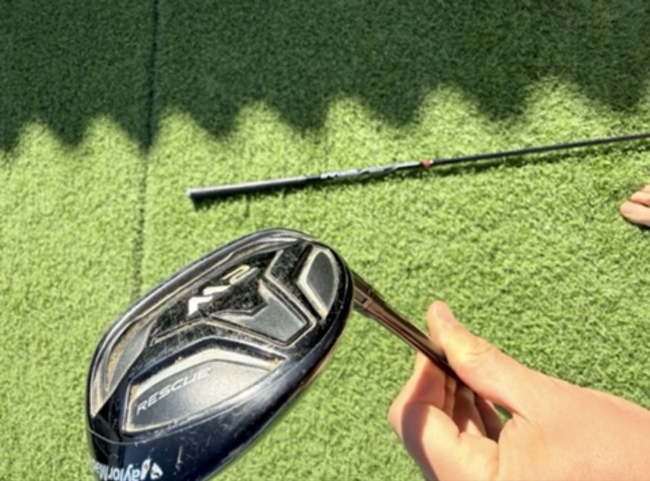 Taco golf Taylormade Hidrido 4, 22 graus, vareta regular