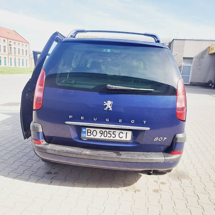 Peugeot 807. 2.0 бензин 2005р.