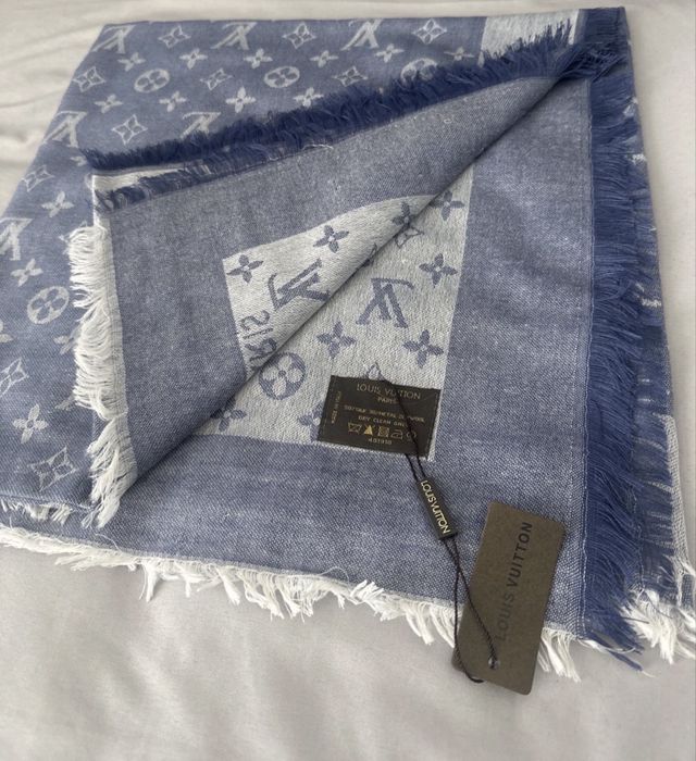Szal chusta LV nowa Louis Vuitton 140x 145 cm apaszka