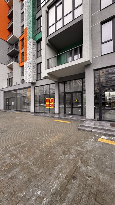 Магазин 100м.кв. Победа 6