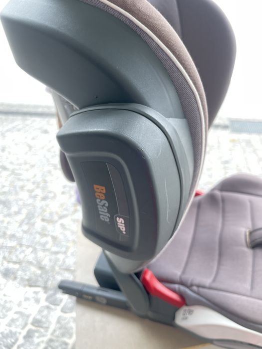 Cadeira auto BeSafe Flex FIX 2 i-Size (100-150cm)