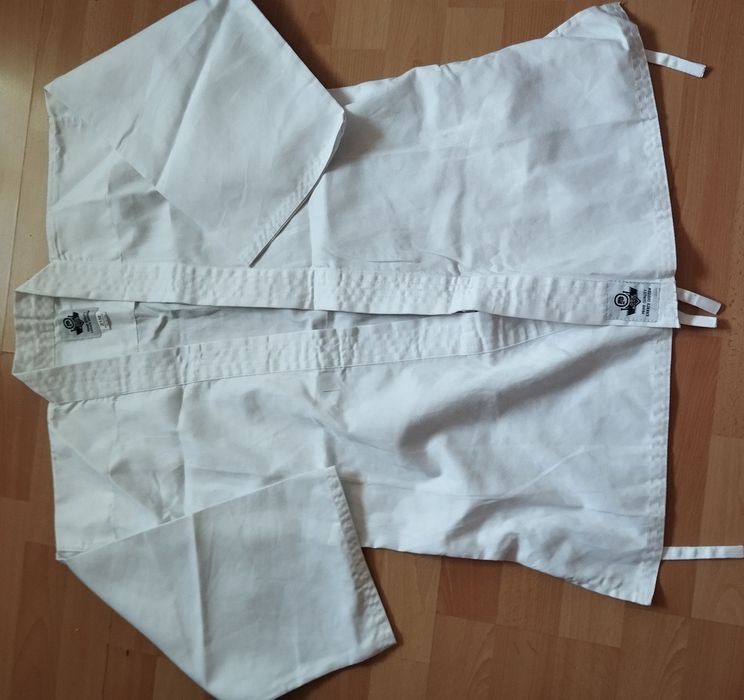 Sprzedam nowe kimono karate BUSHIDO rozm.2/150