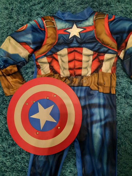 Kostiumy Spider-Man i Kapitan Ameryka