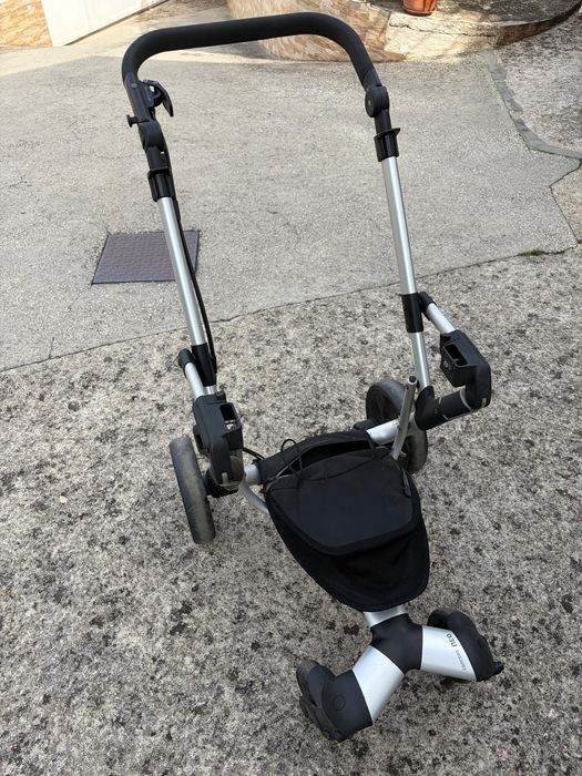 Carrinho de bebé