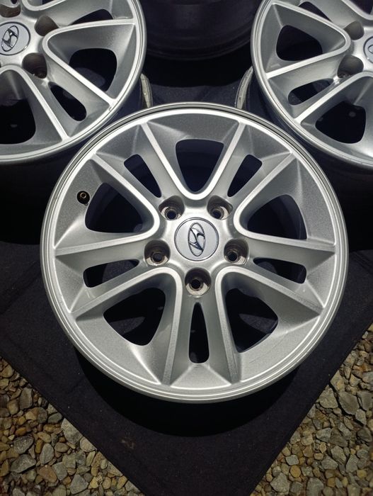 Диски 5*114.3 R15 Hyundai