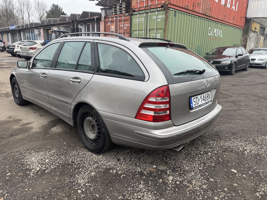 Mercedes Benz C- klasa W203 C200