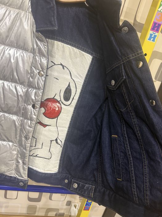 Продам пуховик levis розмір S