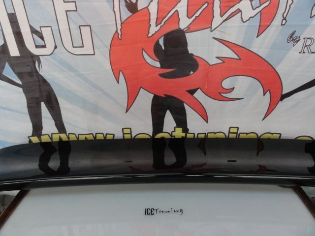 Aileron / lip / spoiler traseiro em plástico ABS para Honda Civic 96-00 2 / 4 portas em preto piano brilhante