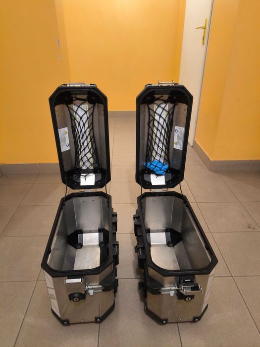 Kufry boczne GIVI Trekker Outback