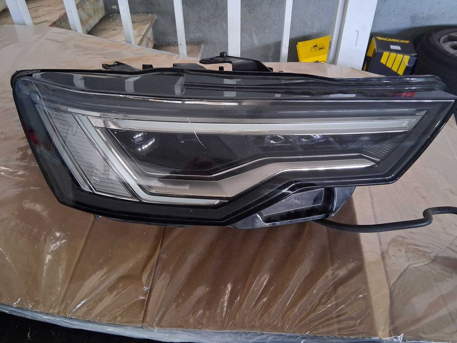 Farol Audi A6 C8 full led matrix