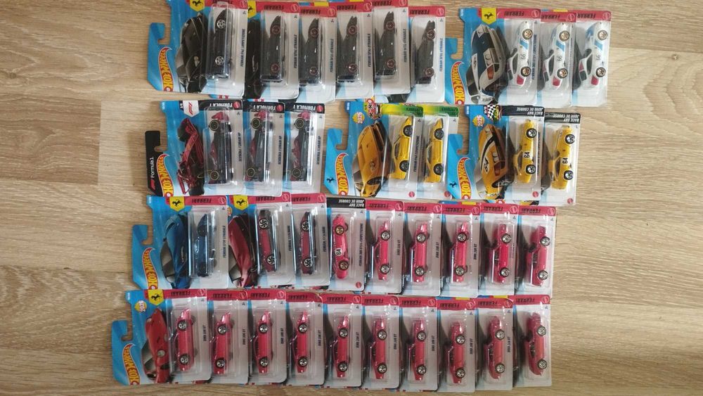 Hot Wheels zestaw 75 szt.- m.in FERRARI,PORSCHE,BMW,AUDI, TH