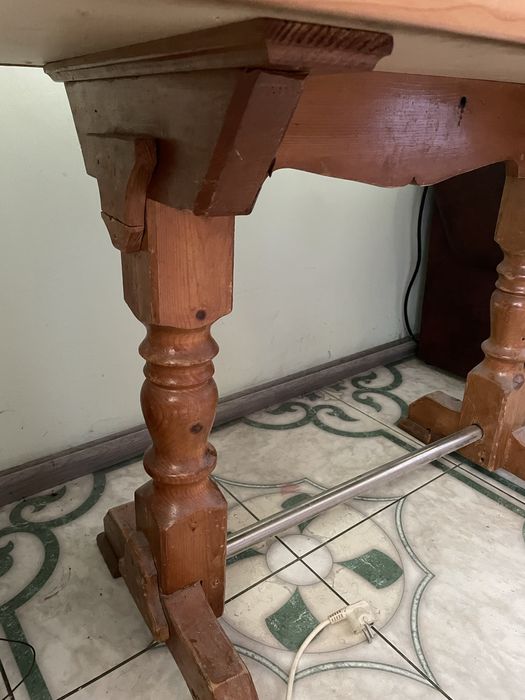 Стіл кухонний б/у