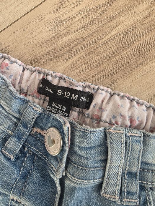 Spodnie jeansowe na szczupła dzieczynke rozm 74-80