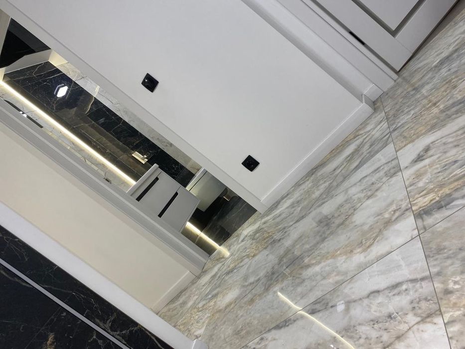 Подобово біля обласної лікарні