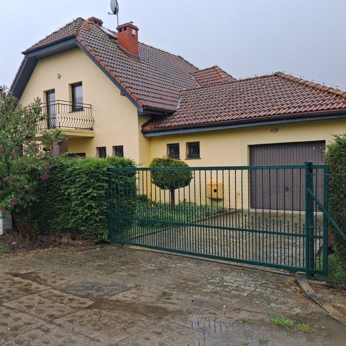 Sprzedam dom wolnostojący