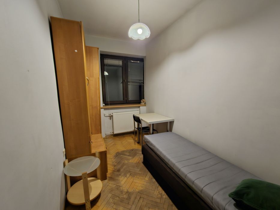 Pokój Bronowice 12m2 700 zł + media