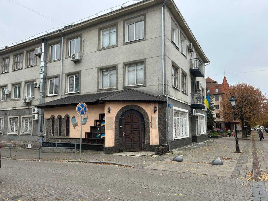 Продаж приміщення по вул. Лесі Українки! Центр м. Луцьк!