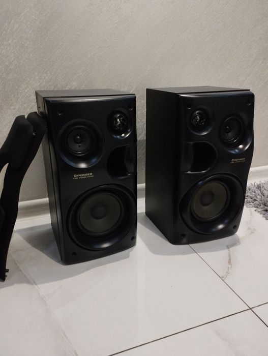 Колонки PIONEER S-P550