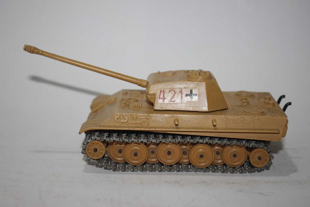 Brinquedo antigo - Tanque Guerra - Solido - nº 236 - Panther G - 1973