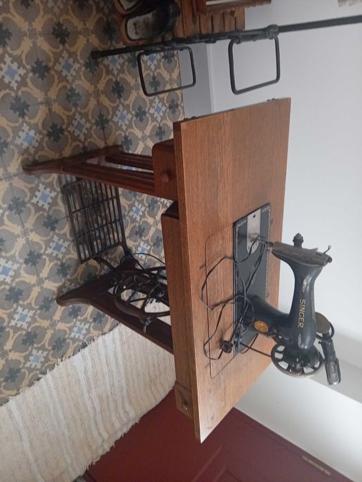 Máquina de costura antiga singer