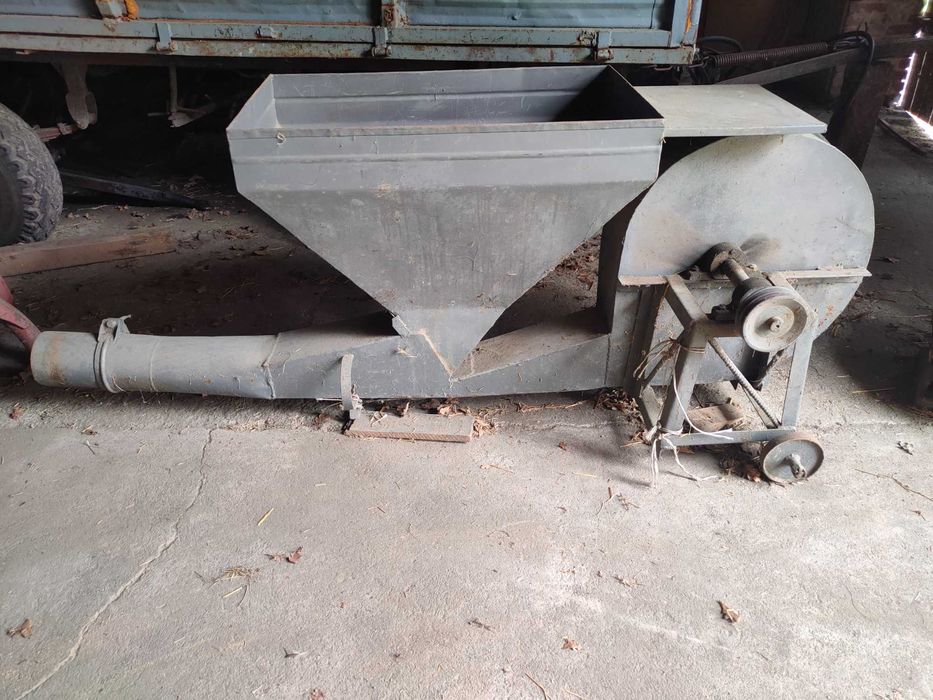 Pług 5skibowy,  brony, kultywator i inne