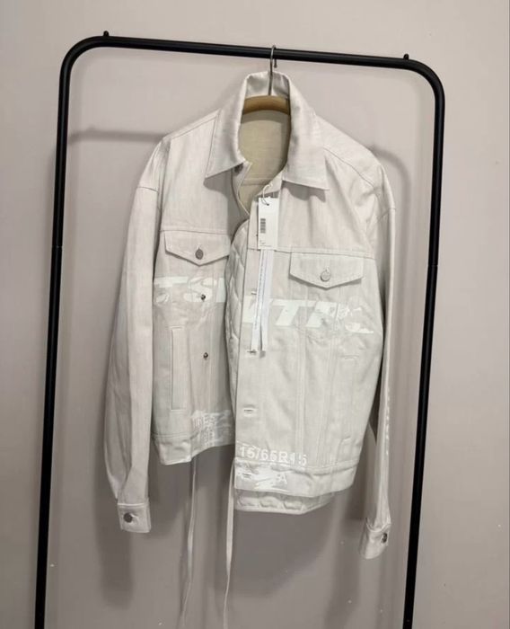 Джинсова куртка жакет Ttswtrs нові  татусветрс