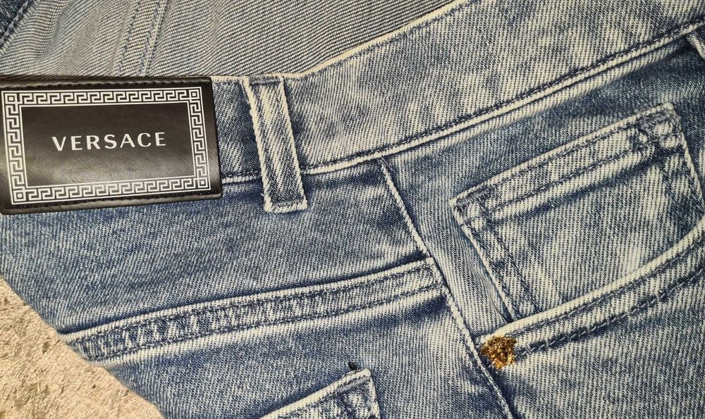 Versace оригинальные джинсы-капри