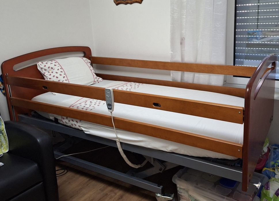 Cama articulada (excelente estado)