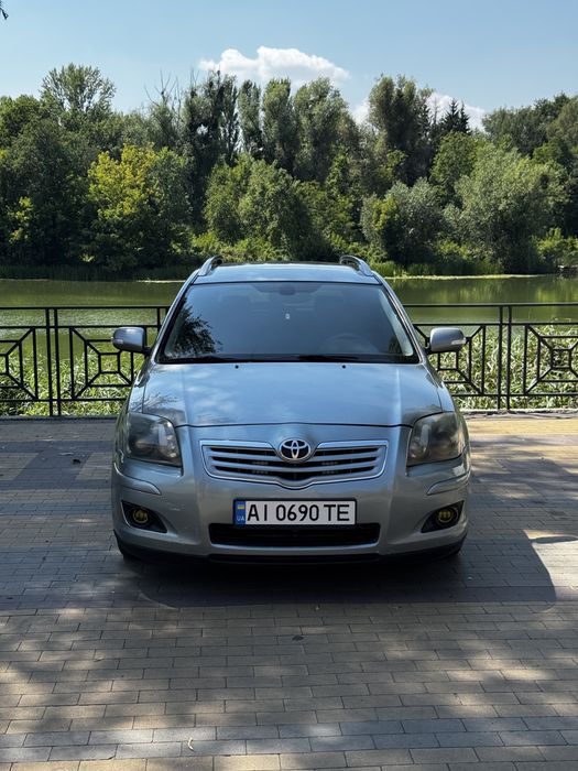 Toyota Avensis T25