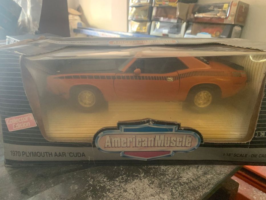 Coleção de Miniaturas 1:18 Die-Cast (Ertl American Muscle, Bburago, Maisto) – Lote ou Unidade