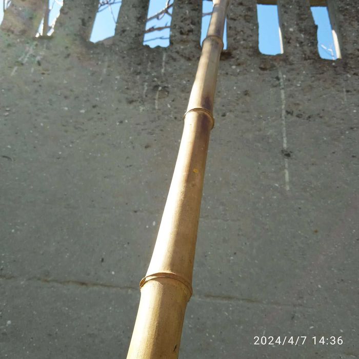 Удилище из стекловолокна и бамбука.