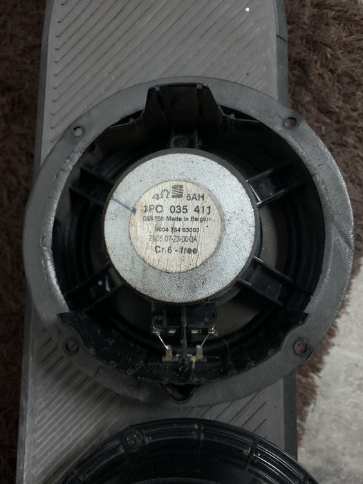Colunas de som Seat (VW)