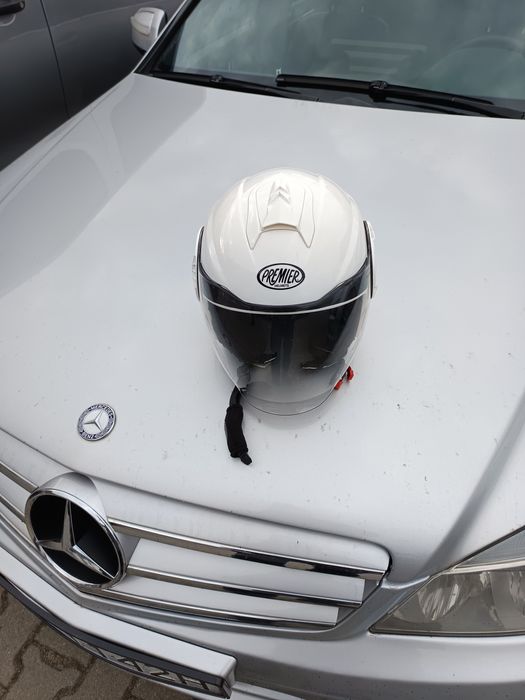Kask motocyklowy Premier
