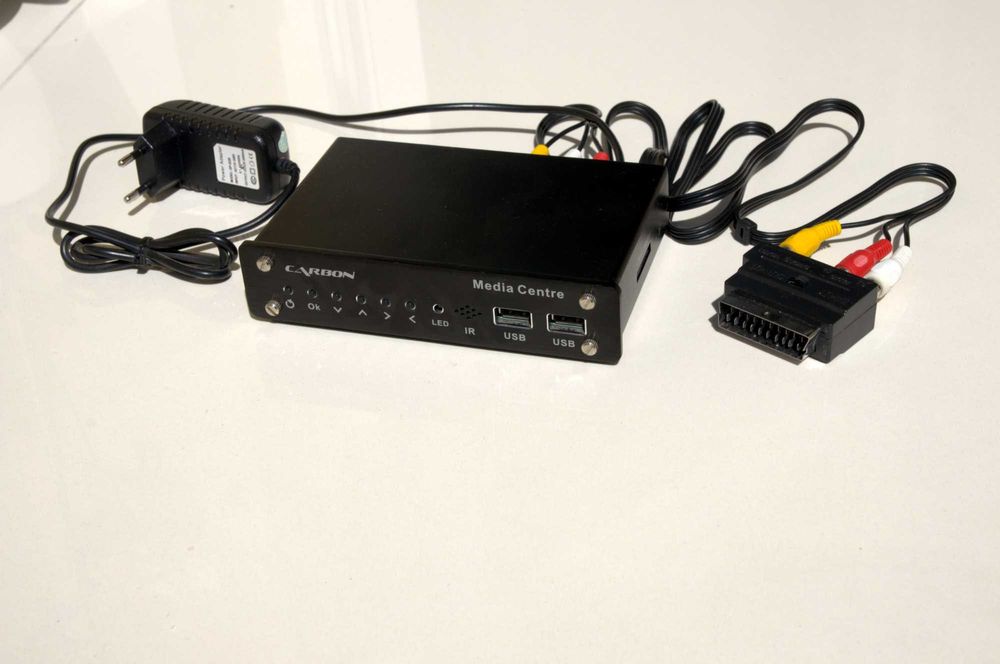 Dekoder/konwerter, czytnik SD, USB - na HDMI, component, composite