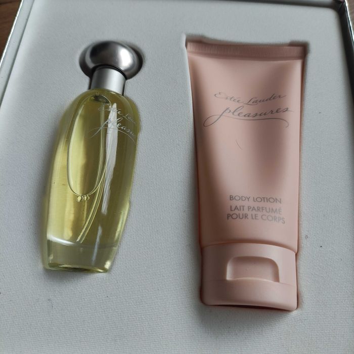 Estee lauder pleasures perfumy 30 ml balsam zestaw świąteczny
