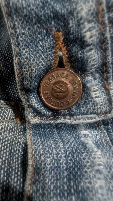 Versace jeans couture made in Italy