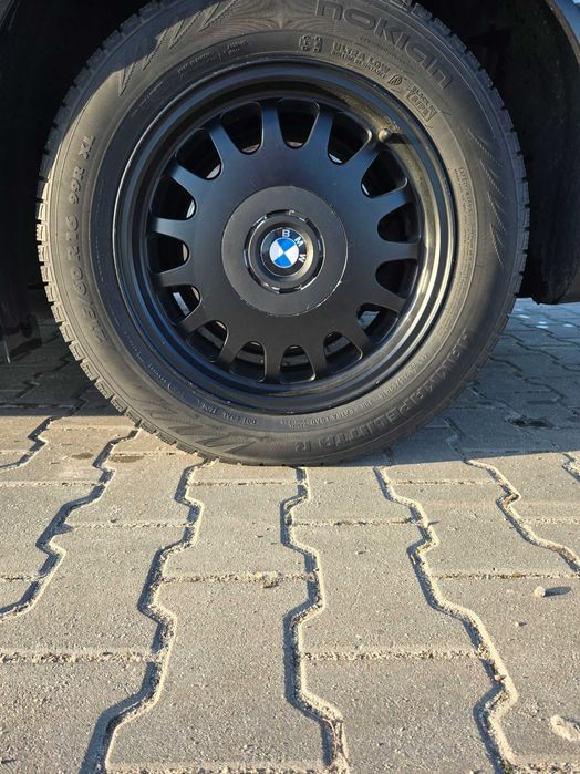 Felgi BMW E32/31 E34 E36 E38 E39 E60/65 F czarne style 6 opony gratis.