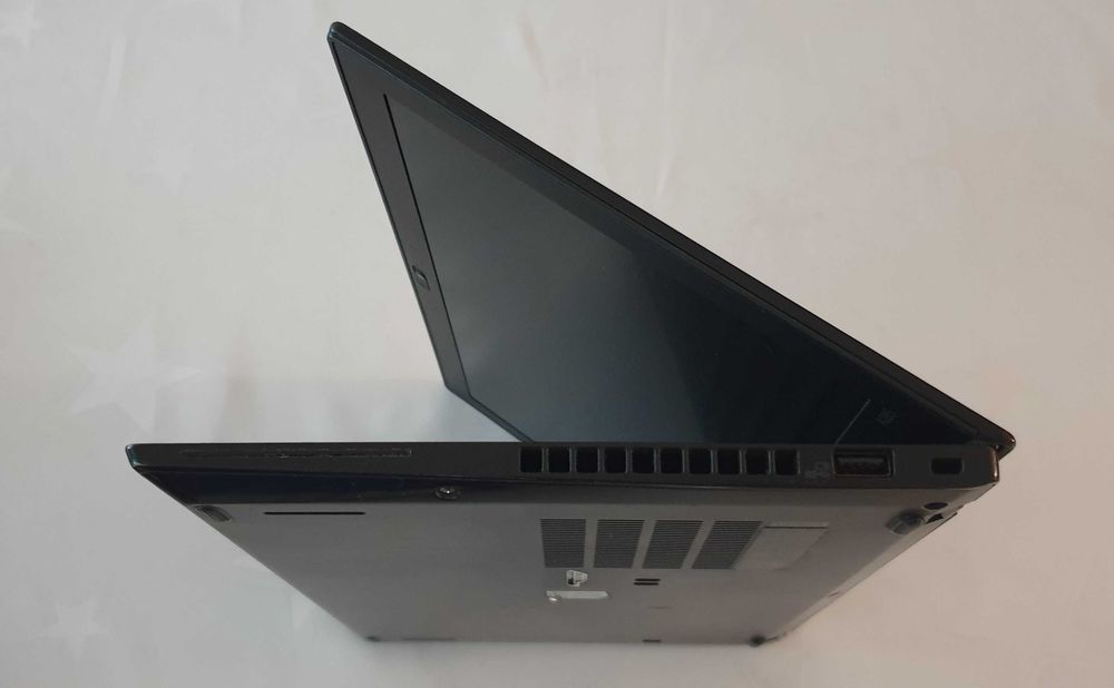 Lenovo Thinkpad 12" Ryzen PRO 16GB RAM, 256GB SSD, OFFICE 2021, AMD Radeon