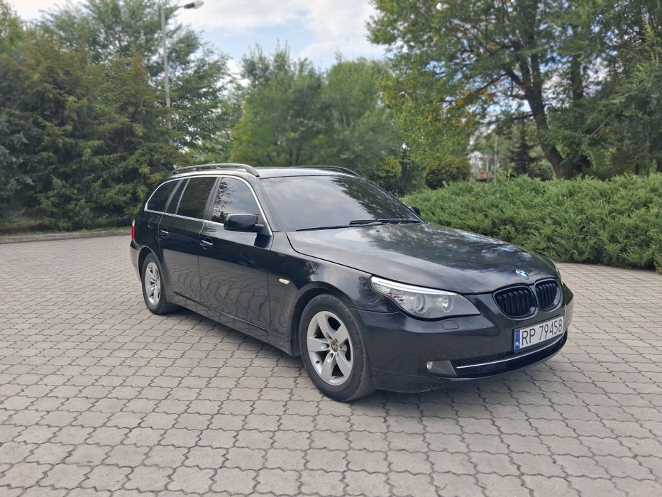 Продам BMW е 61 в отличном состоянии