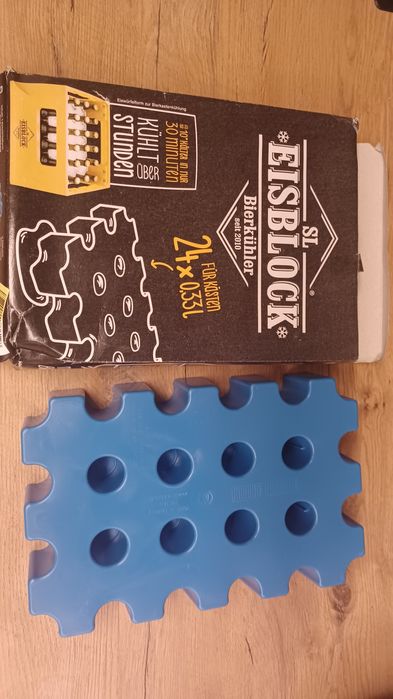 Chłodziarka do skrzynek na piwo 24 x 0,33 l Forma do lodu