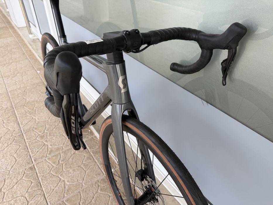Bicicleta Scott - PROMOÇÃO - Rodas carbono di2