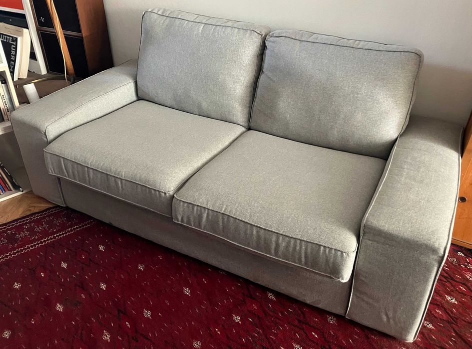 Sofá IKEA Modelo KIVIK, 2 lugares Medidas