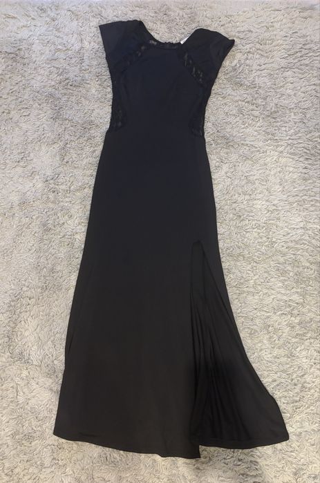 Czarna dluga sukienka