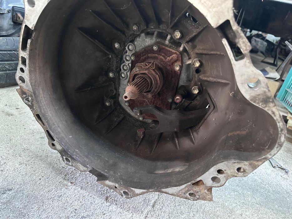 Caixa de velocidades toyota land cruiser Kzt KZJ 70 VX